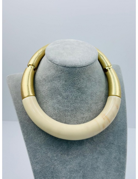 Collar Marfil