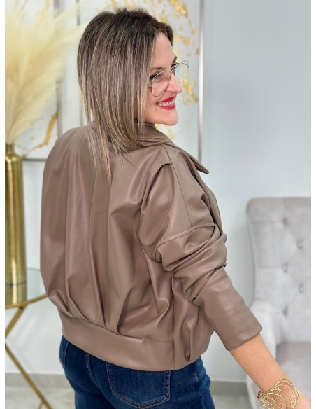 Chaqueta Poder