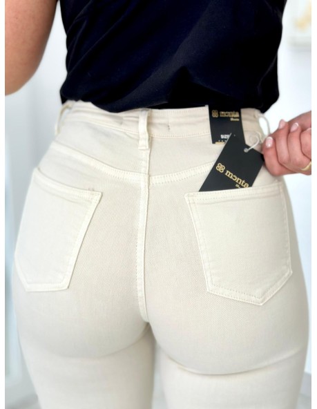 Francis Primavera 2026