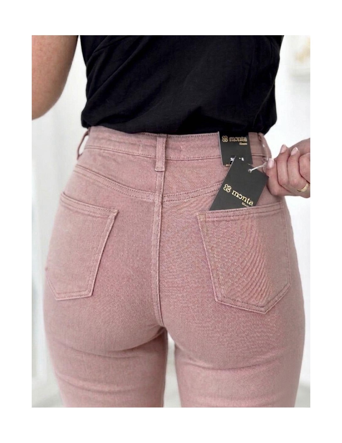 Francis Primavera 2026