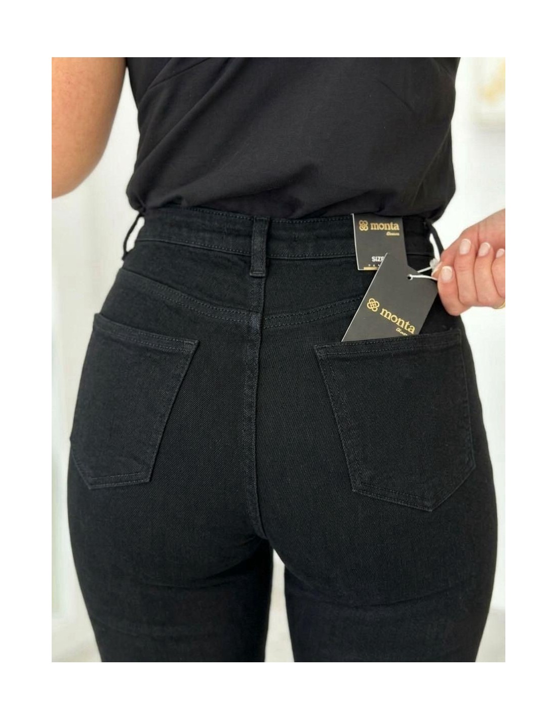 Francis Primavera 2026