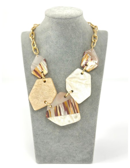 Collar Triangulo