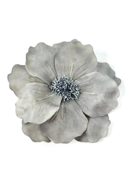 Broche Rouse
