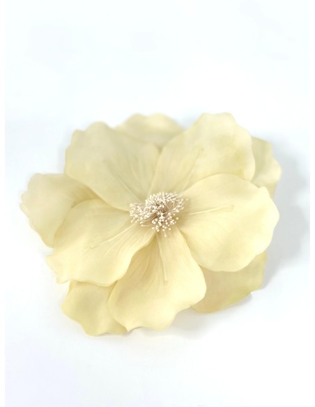 Broche Rouse